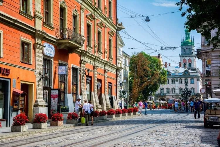 Kto założył Lwów? Korzenie miasta, legendarne początki.