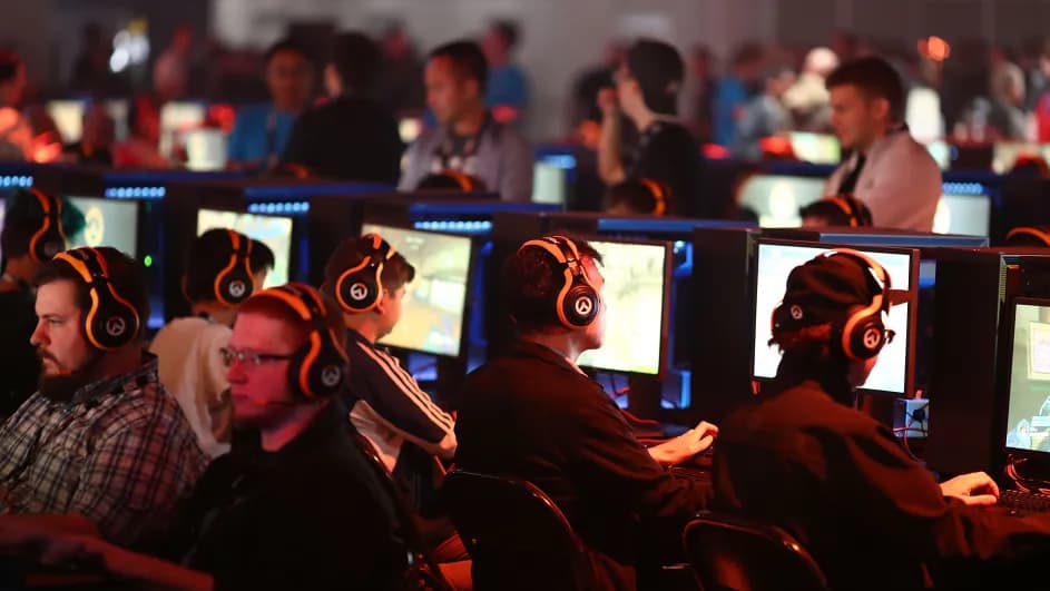 Jak uniknąć wypalenia zawodowego, będąc profesjonalnym graczem e-sportowym?